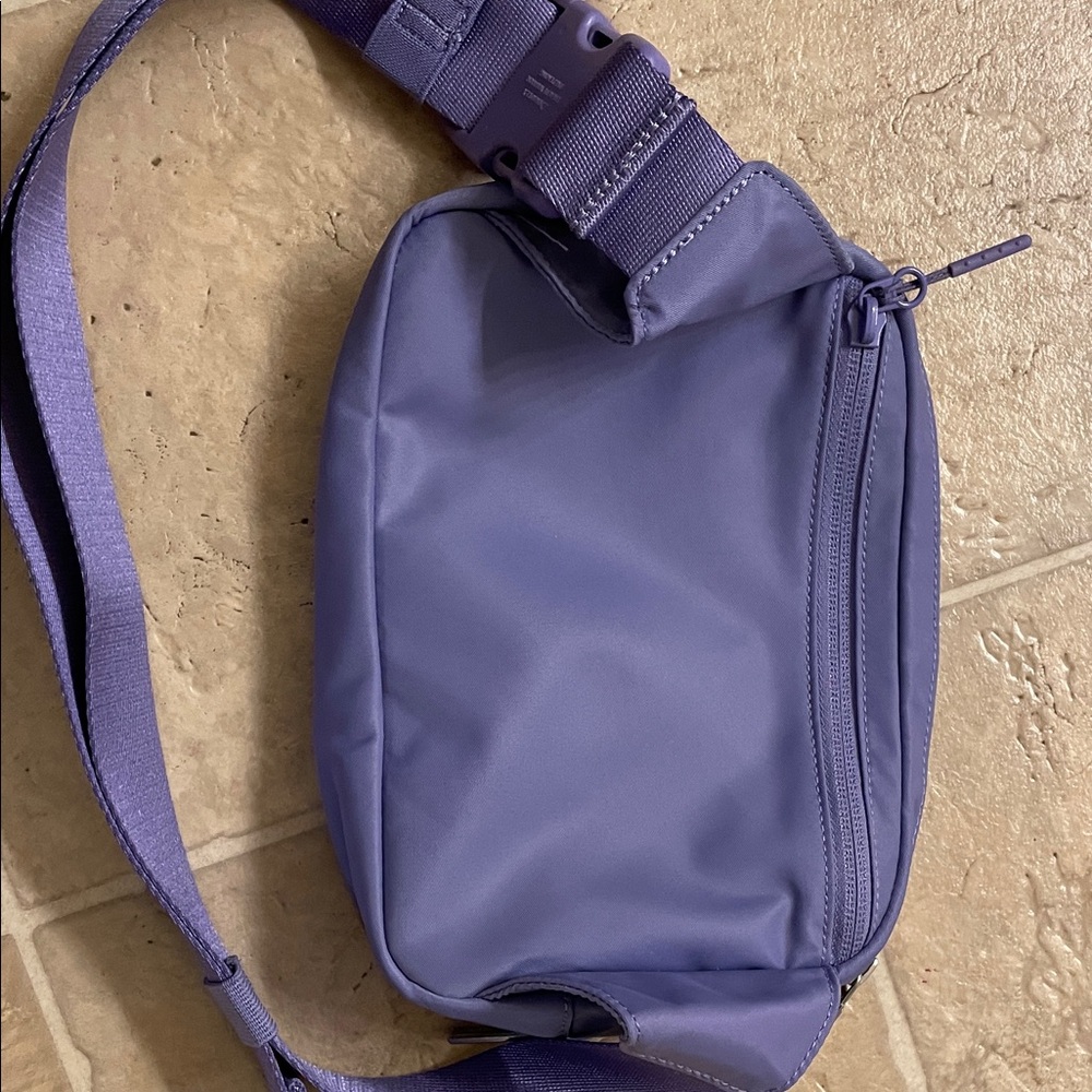 lululemon athletica Men's Belt Bag in Lavender - Picture 2 of 5
